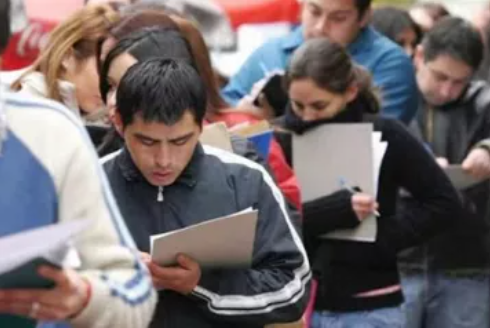 智利2-4月失业率达到10.2%