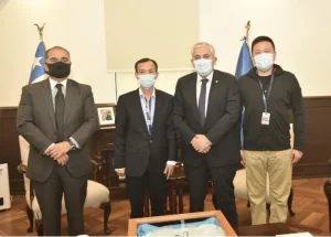 El Comité de Seguridad de Barrio Chino Visita al Director General de la Policía de Investigaciones de Chile
