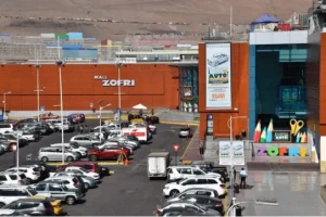 Tras disturbios en Chile, Cónsul General Chen Ping solicita protección militar para comerciantes chinos en la zona franca de Iquique