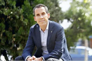 Exalcalde de Santiago, Felipe, Nombrado Asesor Principal de Asuntos Públicos del Comité de Asociaciones Chinas