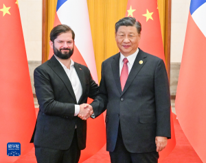 Xi Jinping Holds Talks with Chilean President Boric