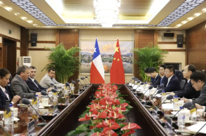 张治礼会见智利经济部渔业副部长萨拉斯